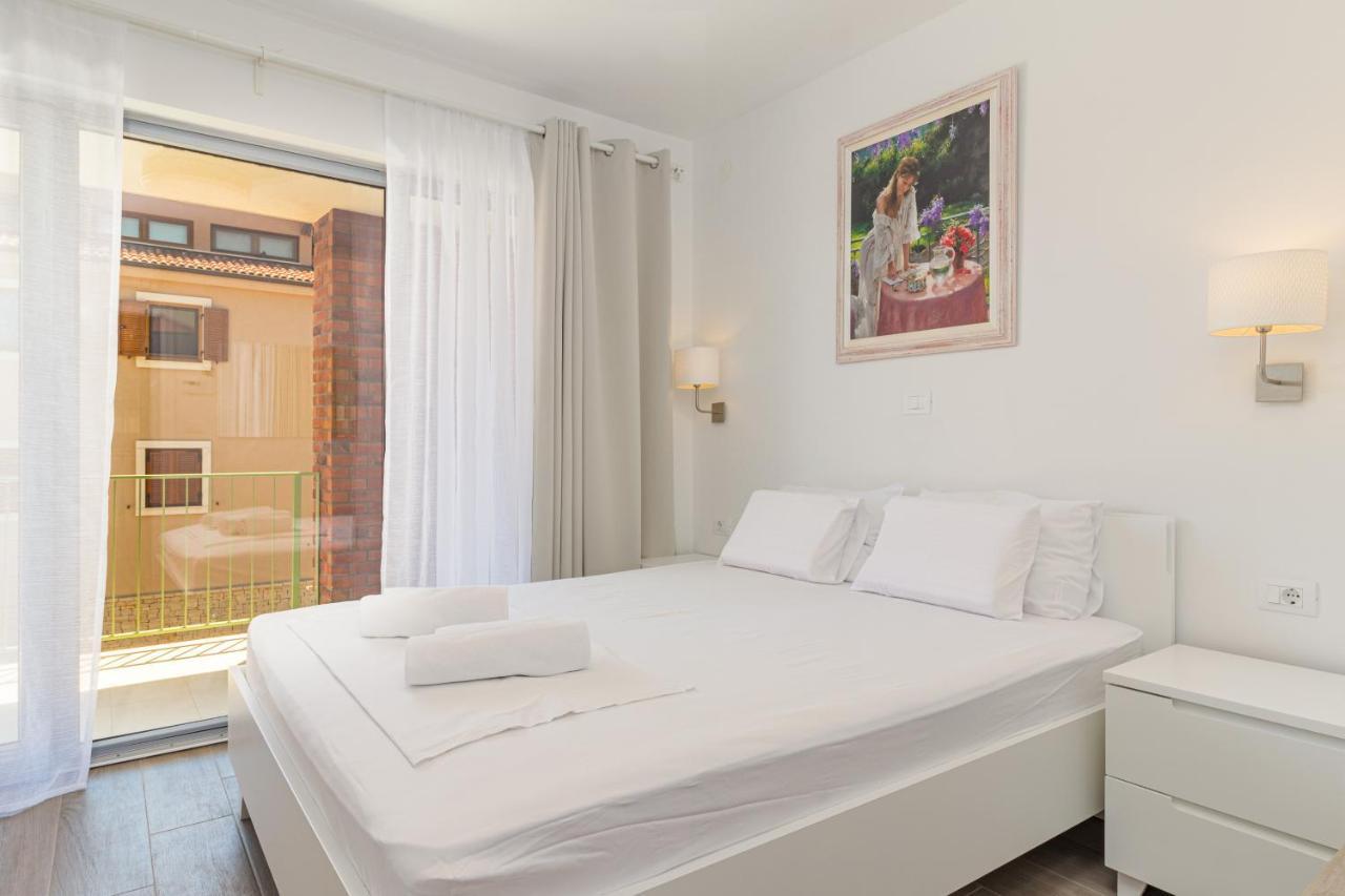 Apartments Anna ลิทซ์ยัน ภายนอก รูปภาพ