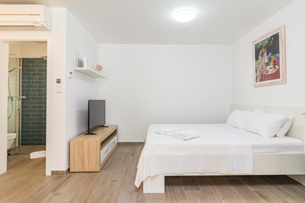 Apartments Anna ลิทซ์ยัน ภายนอก รูปภาพ